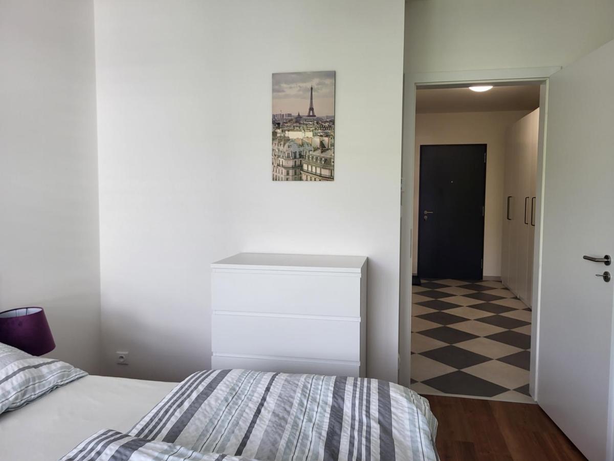 New Apartment In Karlin, Praha 8, Close To Center Praga Exterior foto