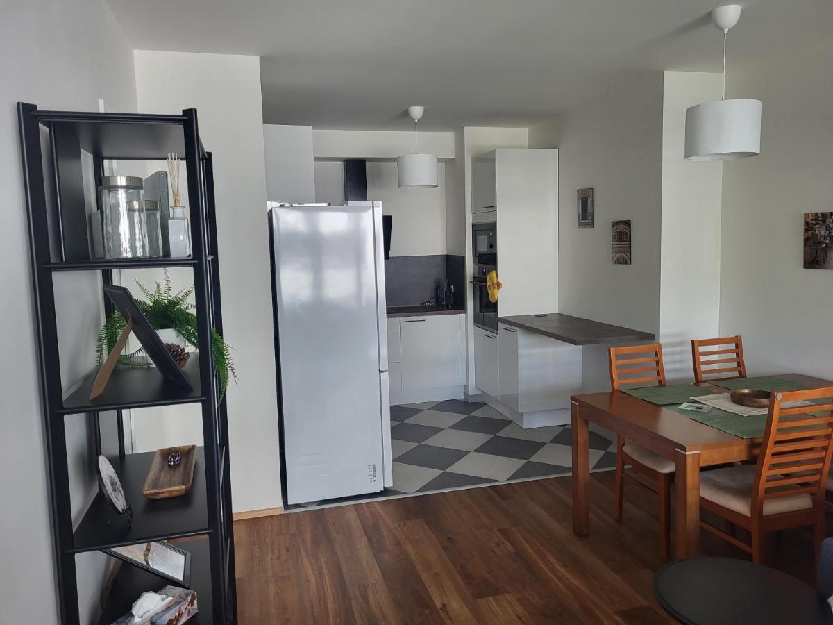 New Apartment In Karlin, Praha 8, Close To Center Praga Exterior foto