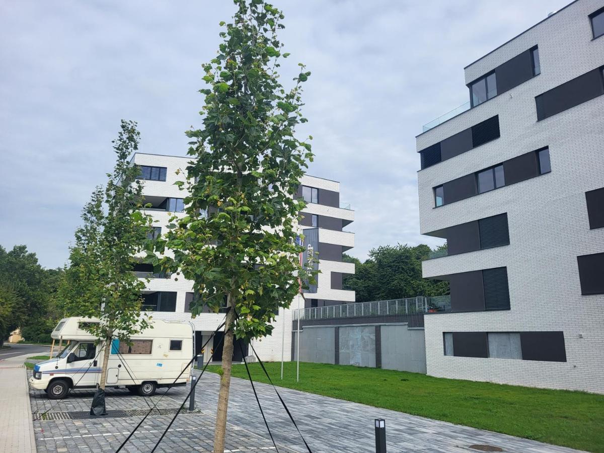 New Apartment In Karlin, Praha 8, Close To Center Praga Exterior foto