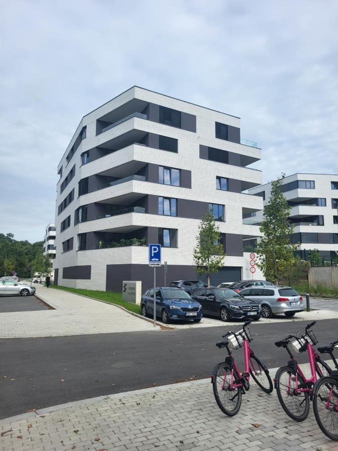 New Apartment In Karlin, Praha 8, Close To Center Praga Exterior foto