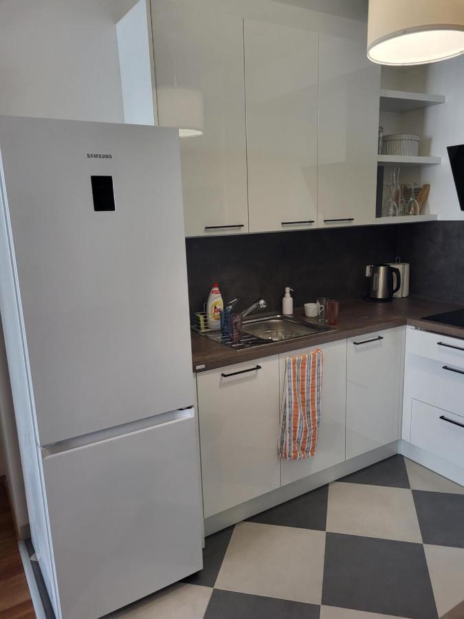 New Apartment In Karlin, Praha 8, Close To Center Praga Exterior foto
