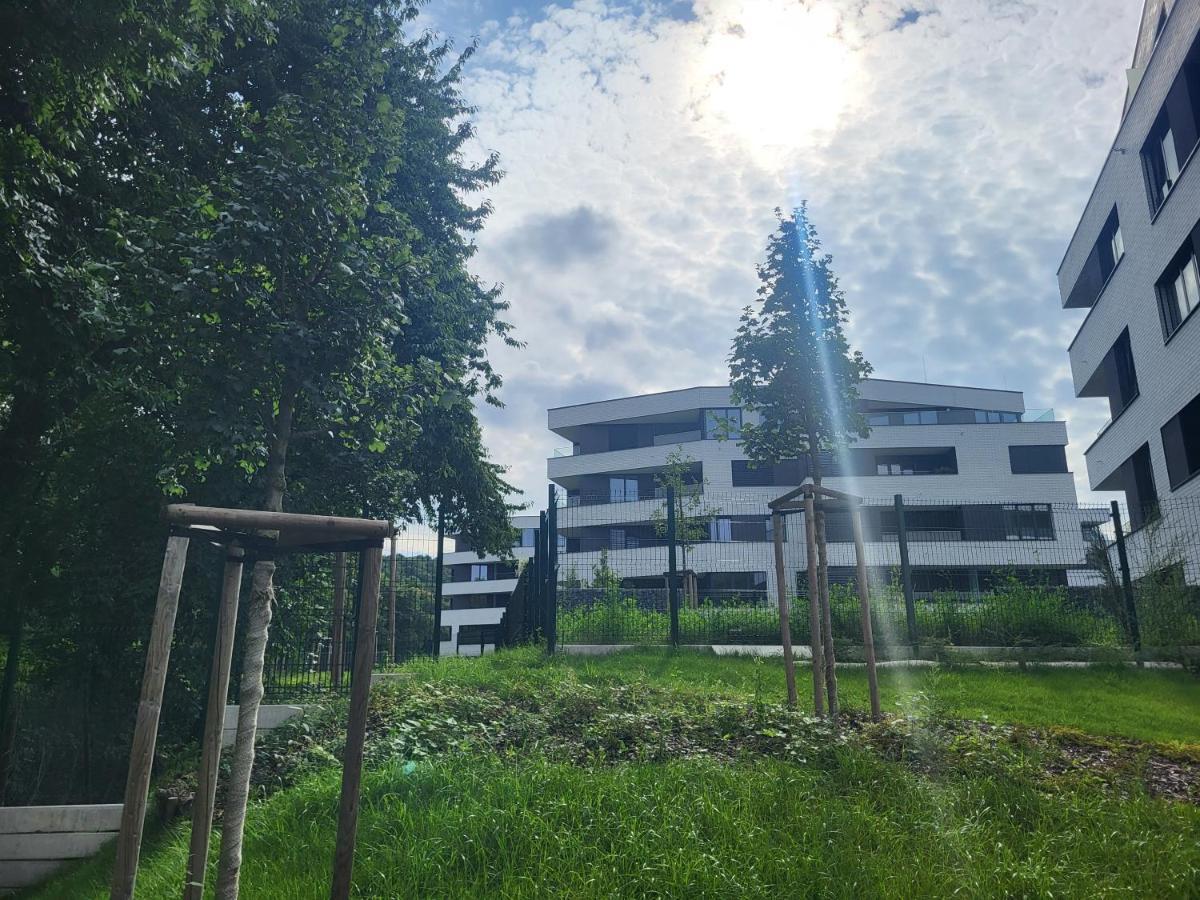 New Apartment In Karlin, Praha 8, Close To Center Praga Exterior foto