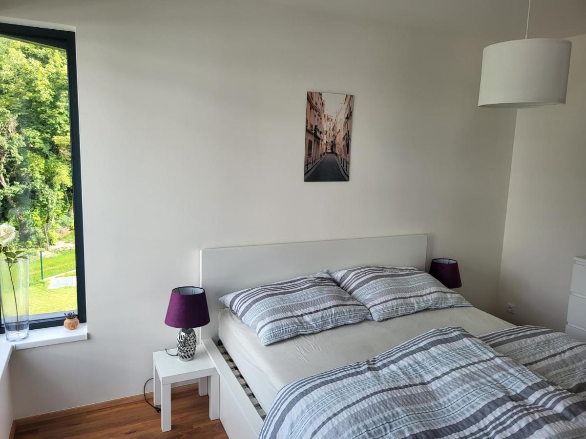 New Apartment In Karlin, Praha 8, Close To Center Praga Exterior foto
